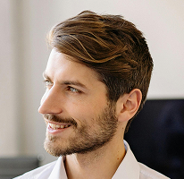 Portrait de Michael Brennan, CTO et figure dirigeante dans la fintech et la crypto